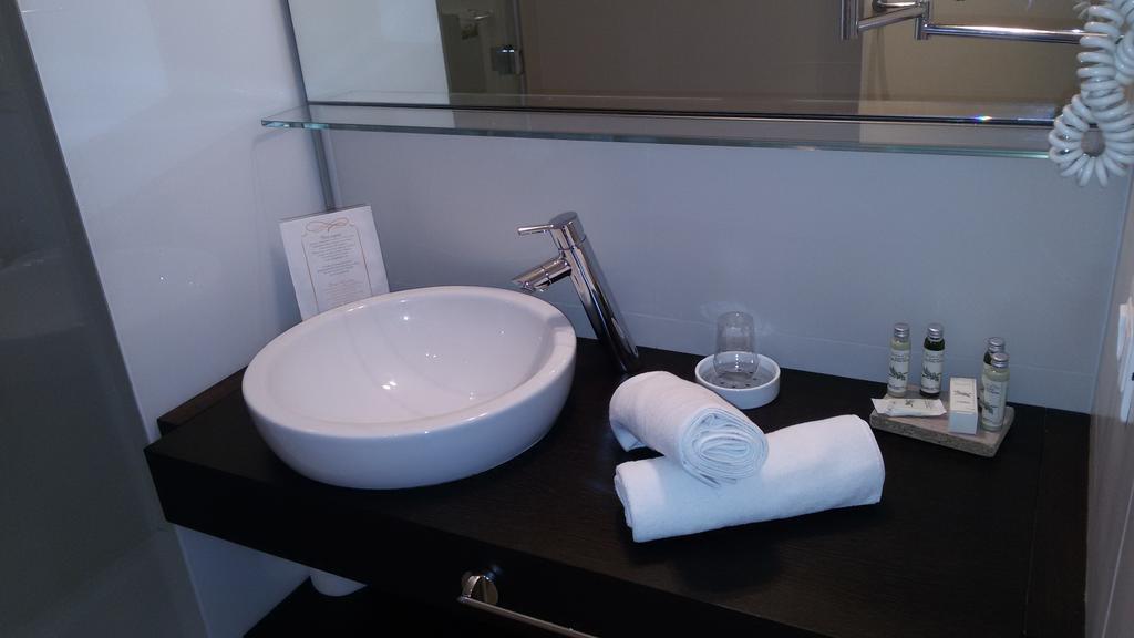 Relais Del Borgo Hotel & Spa 4 Stelle Staffolo Pokój zdjęcie